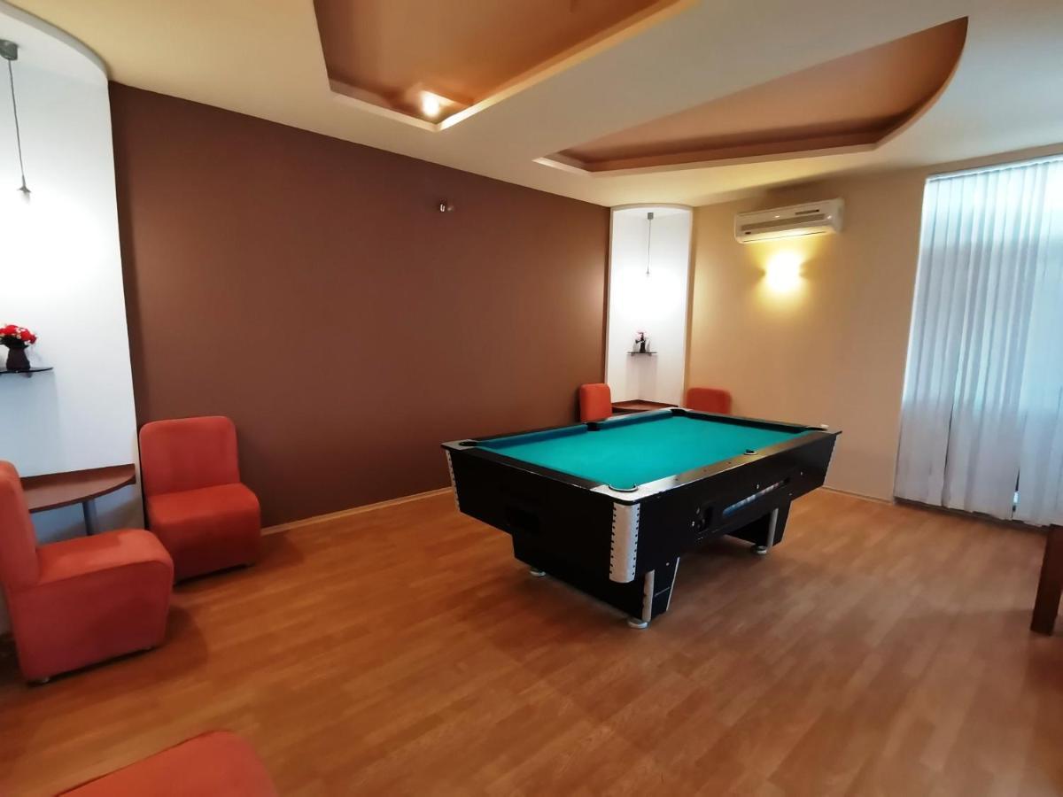 Paris Hotel Baltsjik Eksteriør bilde